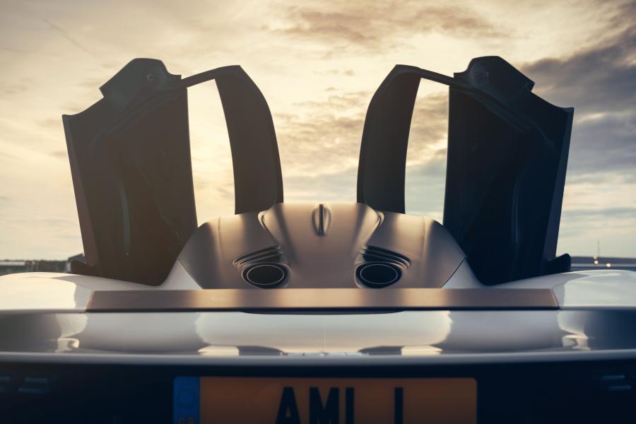  Aston Martin Valhalla 2019 года  (фото 5 из 9)
